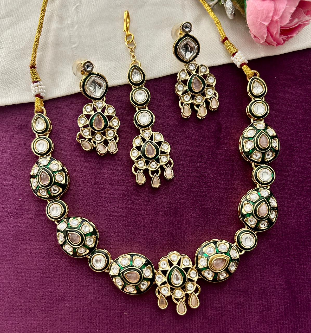 Green Kundan Necklace Set with Earrings and Maang Tikka