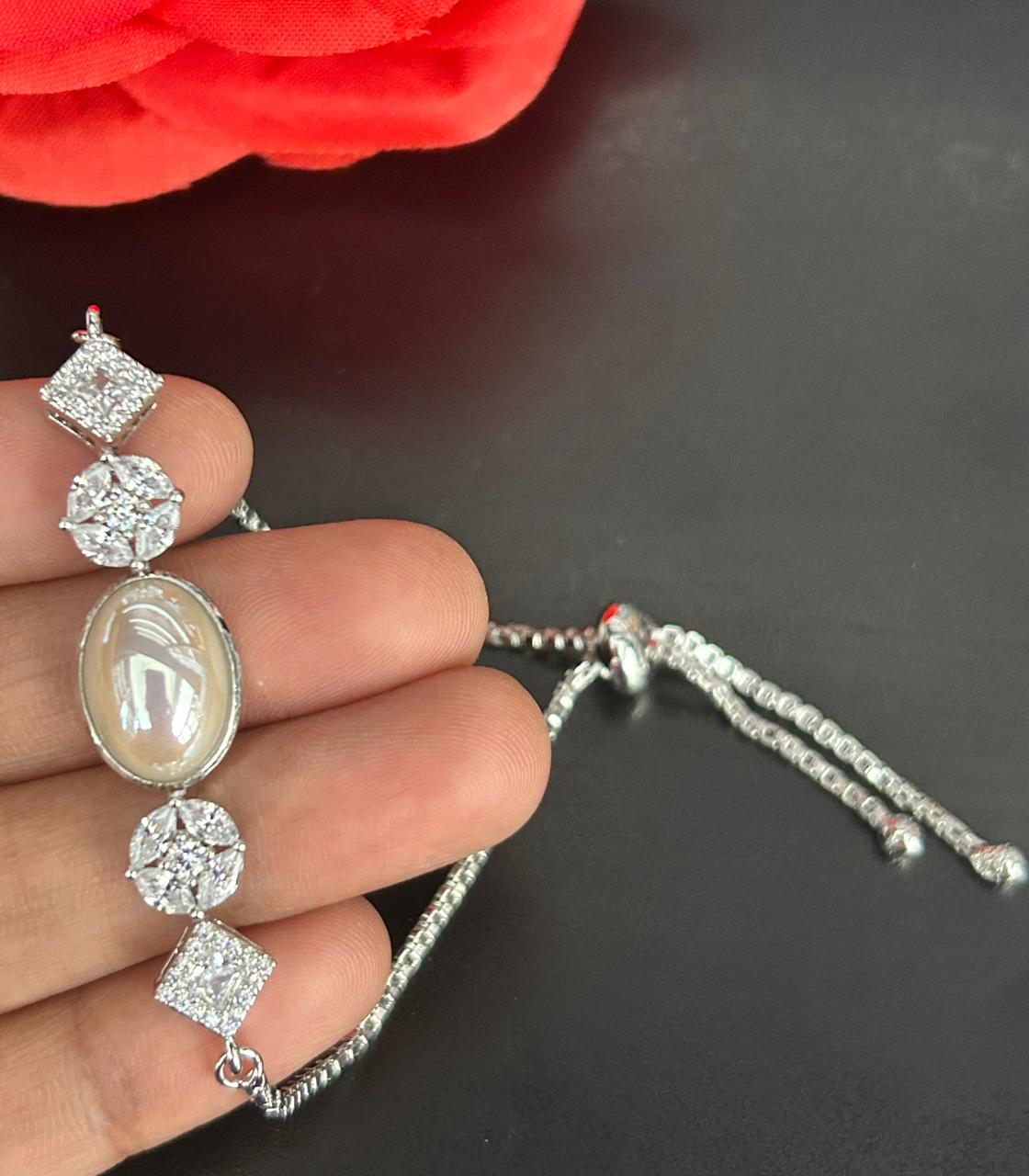 Adjustable Pearl Diamond Bracelet for Women