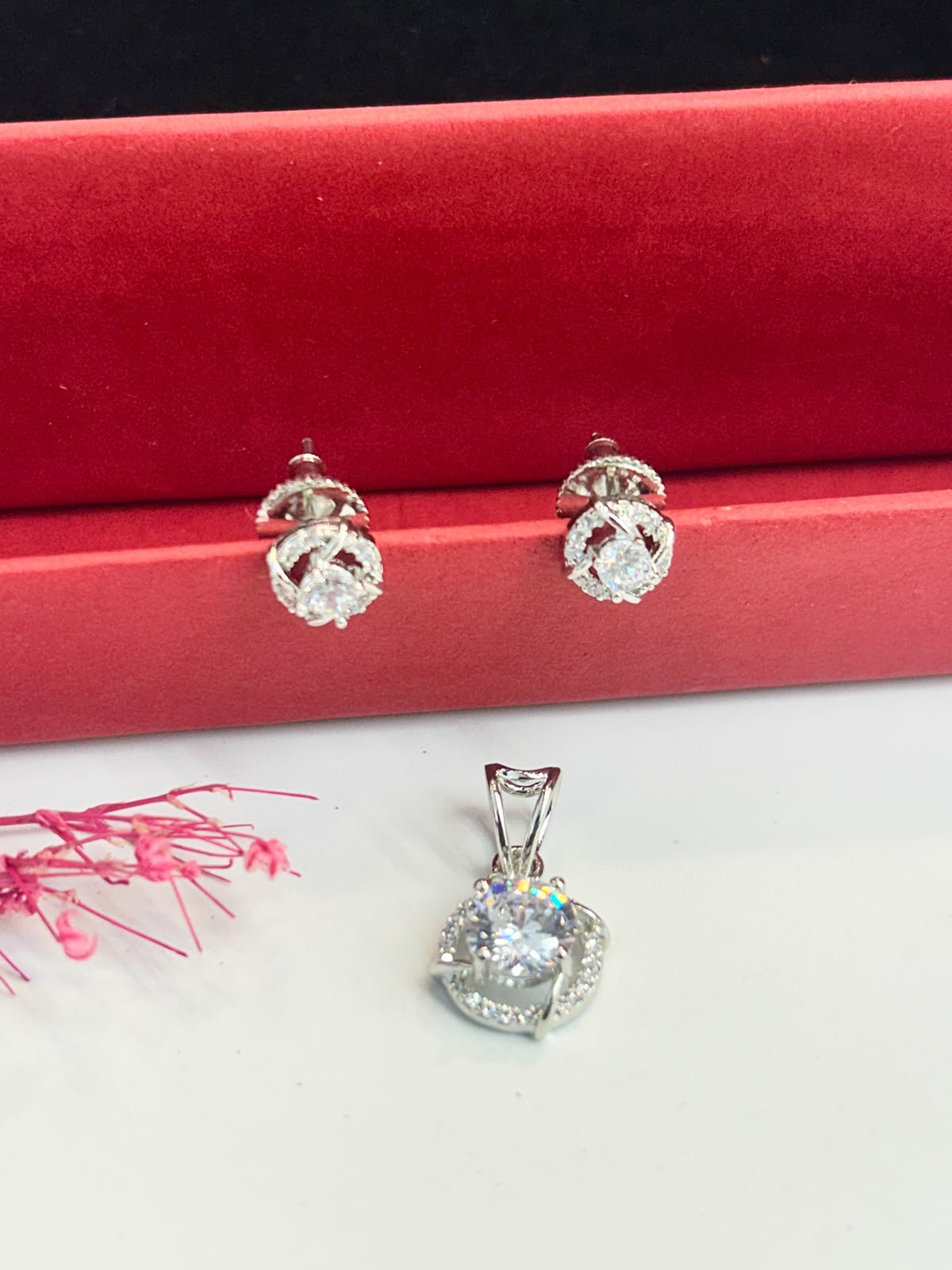 Premium Solitaire Sparkle Pendant Set with Chain & Earrings (Gold / Silver Finish)