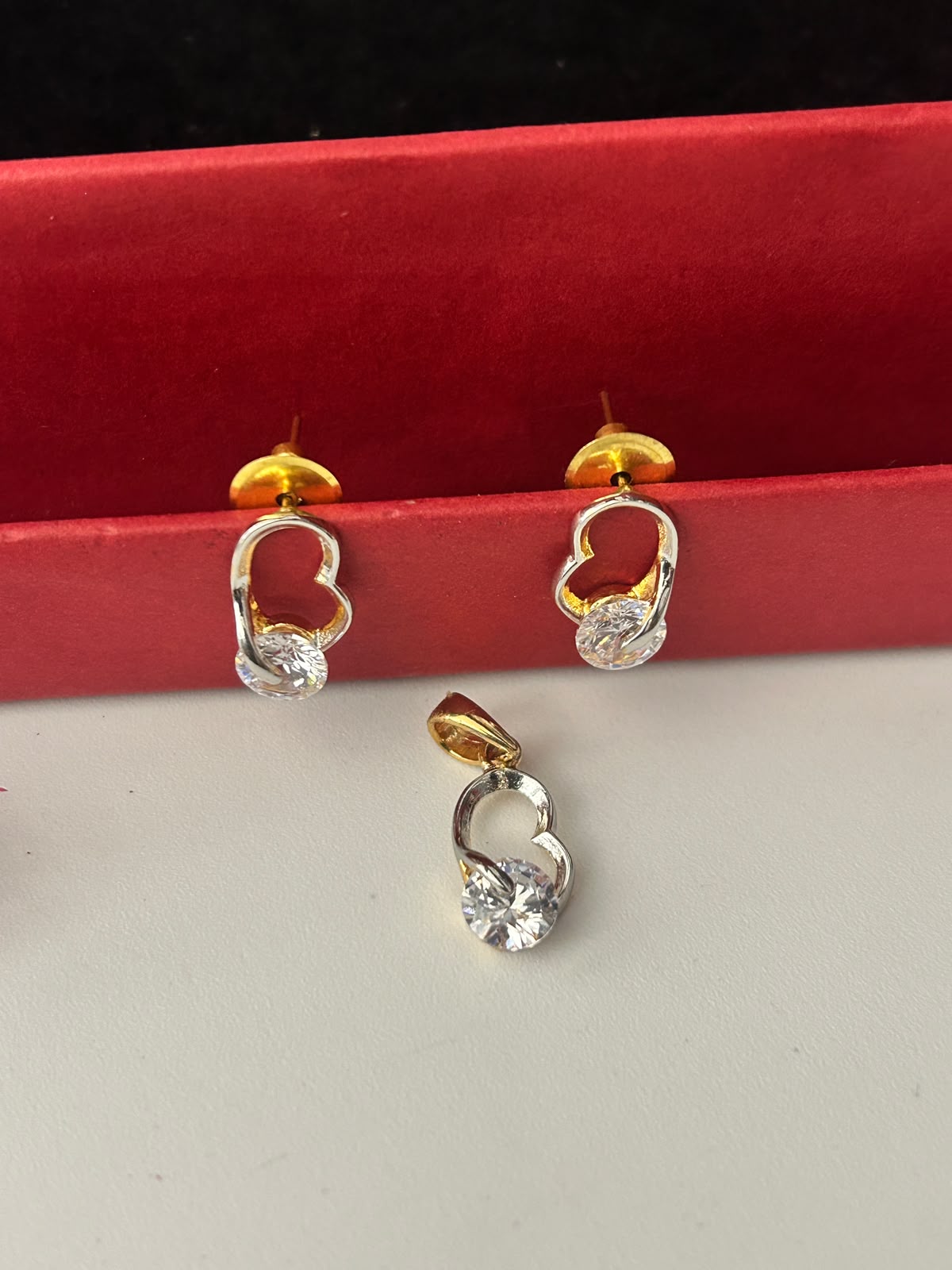 Premium Dual Tone Heart Diamond Pendant with Chain & Matching Earrings