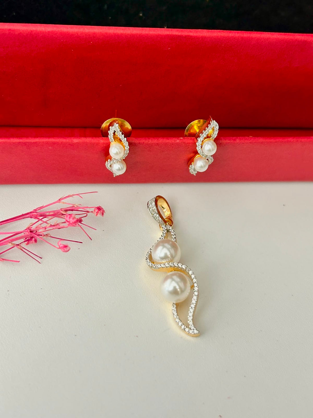 Premium Dual Tone Diamond Swirl Pendant with Chain & Matching Earrings