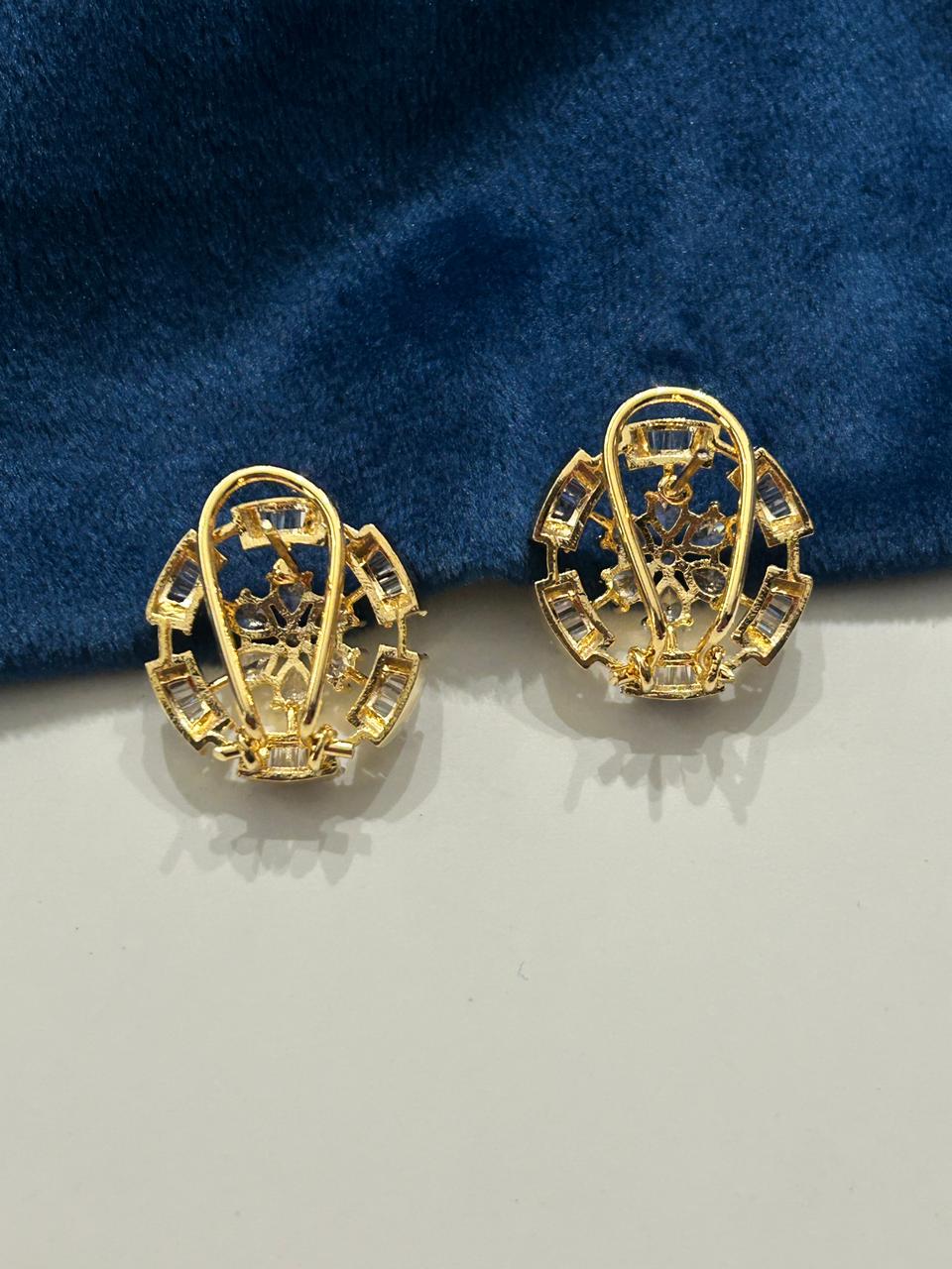 Aarika Radiance  Diamond Pendant Set with Screw Back Earrings  for Women