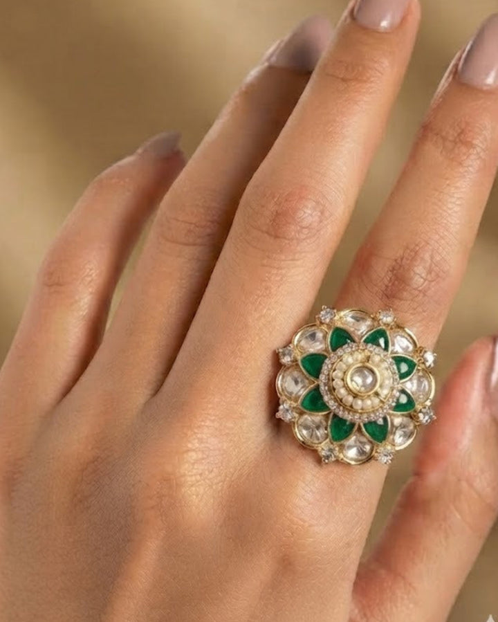Vaidehi Pearl Kundan Floral Statement Ring