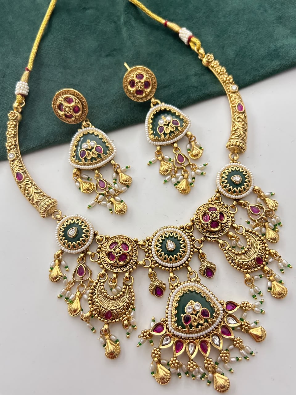 Shahi Kundan  Necklace Set with Green Stone and Pearl Drops