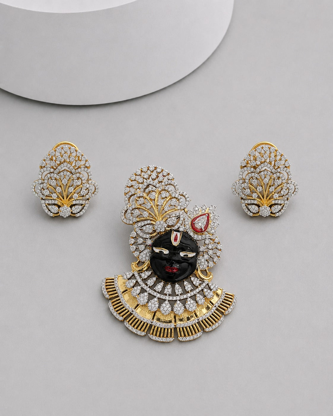Shyam Sundar Shrinathji Pendant Set And Earrings