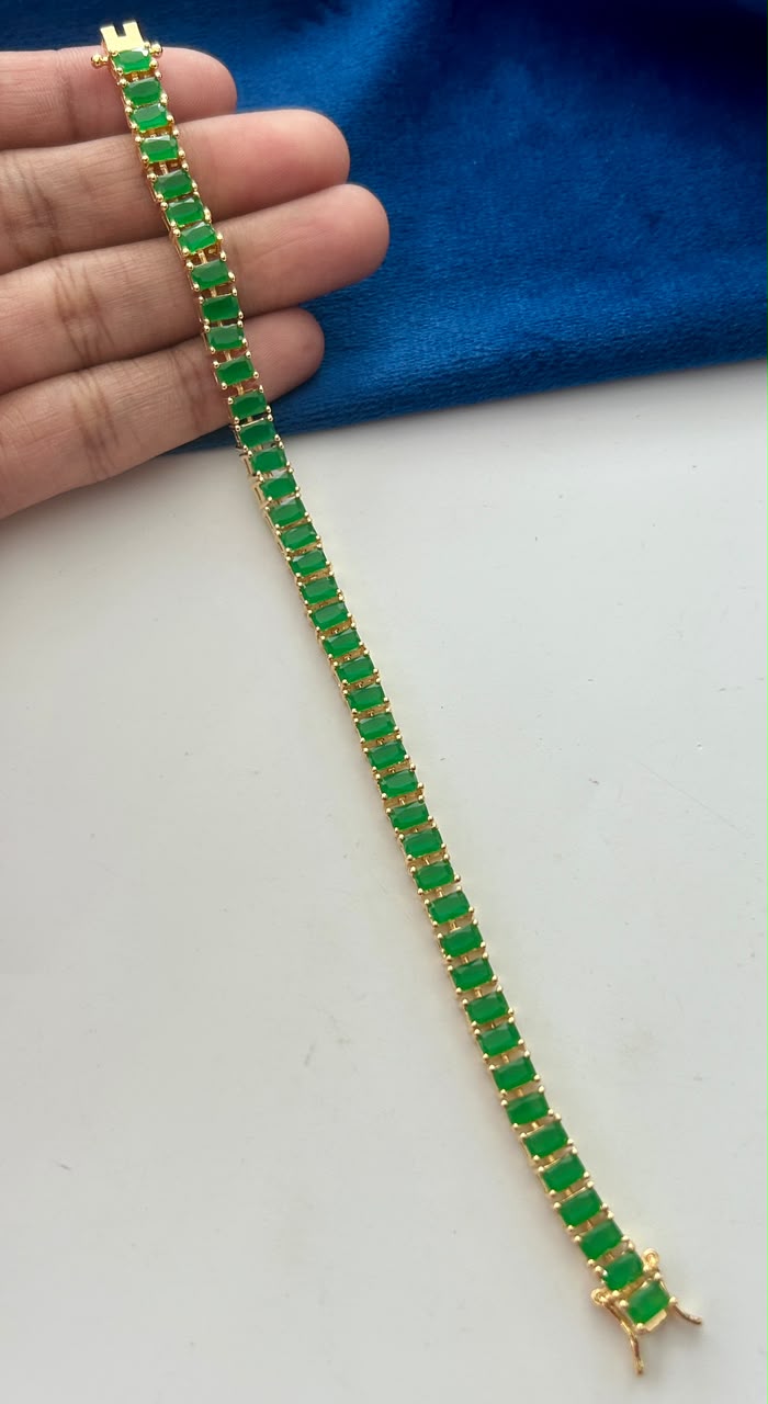 Kiara Baguette Stone Openable Bracelet