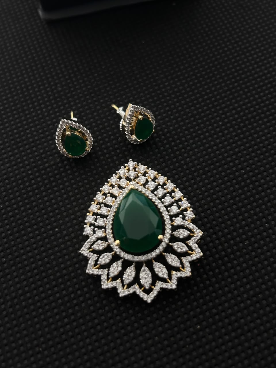 Rajwadi Ruby CZ Pendant Set