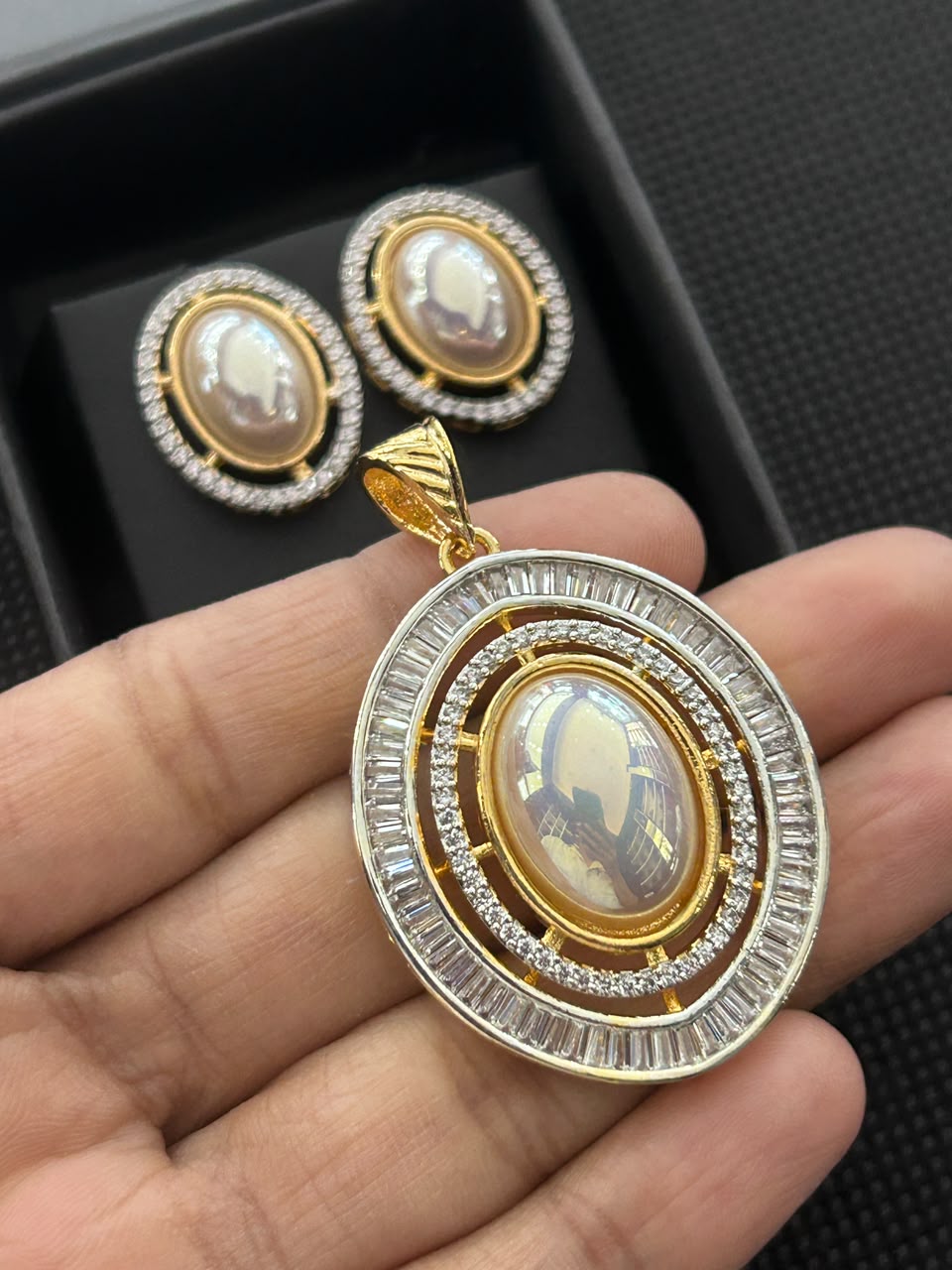 Aarvika Opal Royale Pendant & Earrings Set