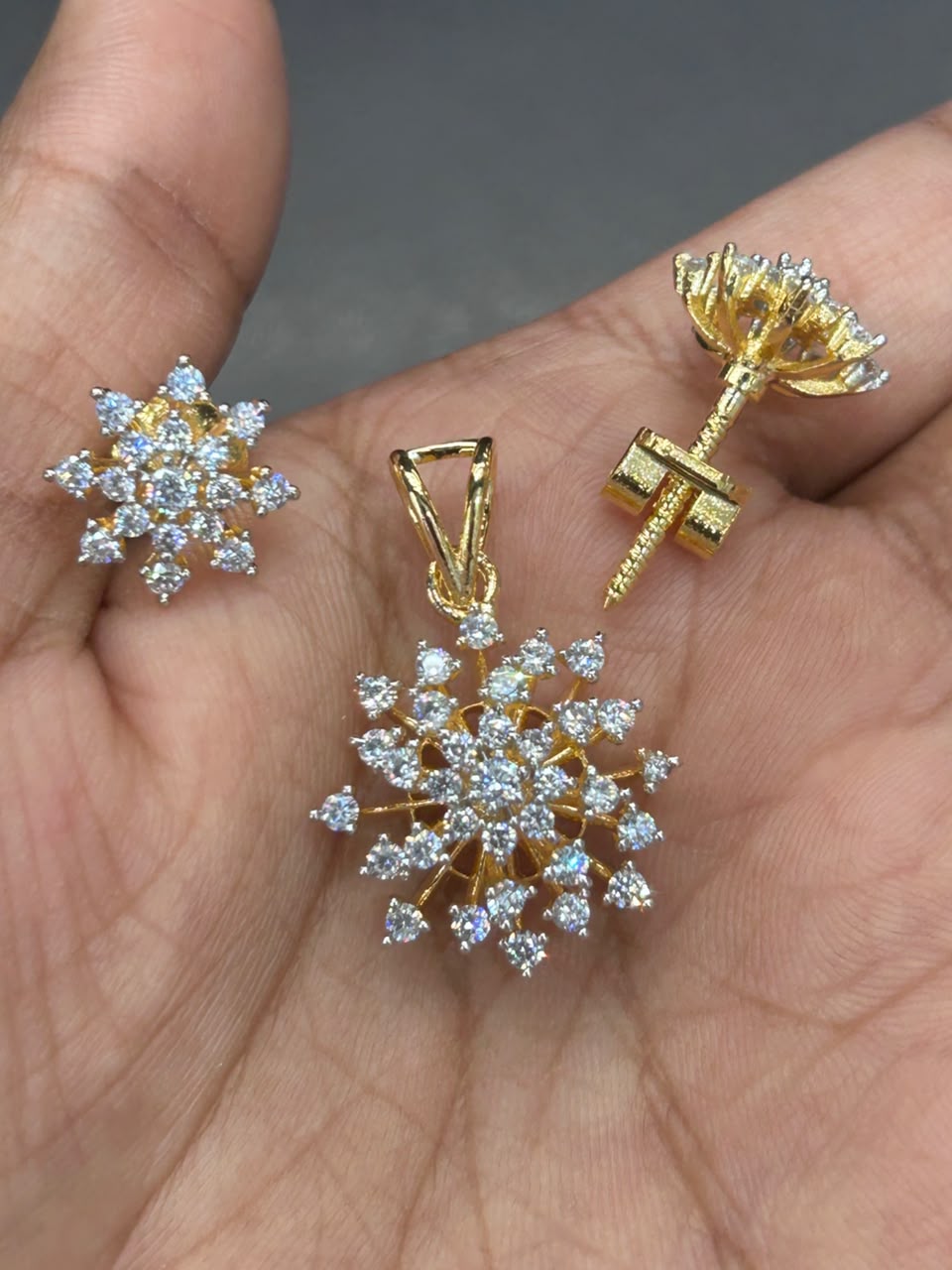 Gold Tone Crystal Pendant and Screw Pech Earrings Set
