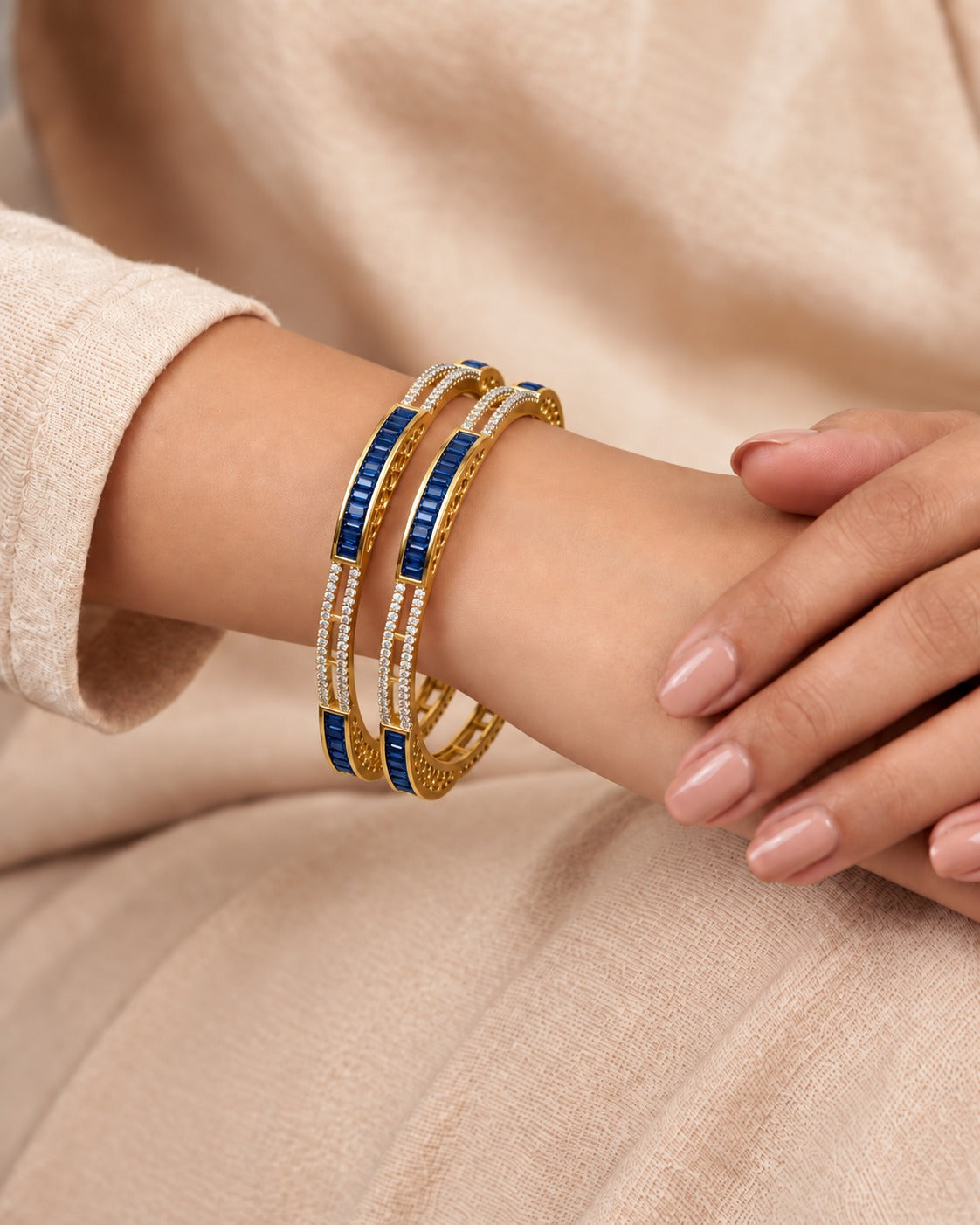 Averina Baguette Wave Bangle Set