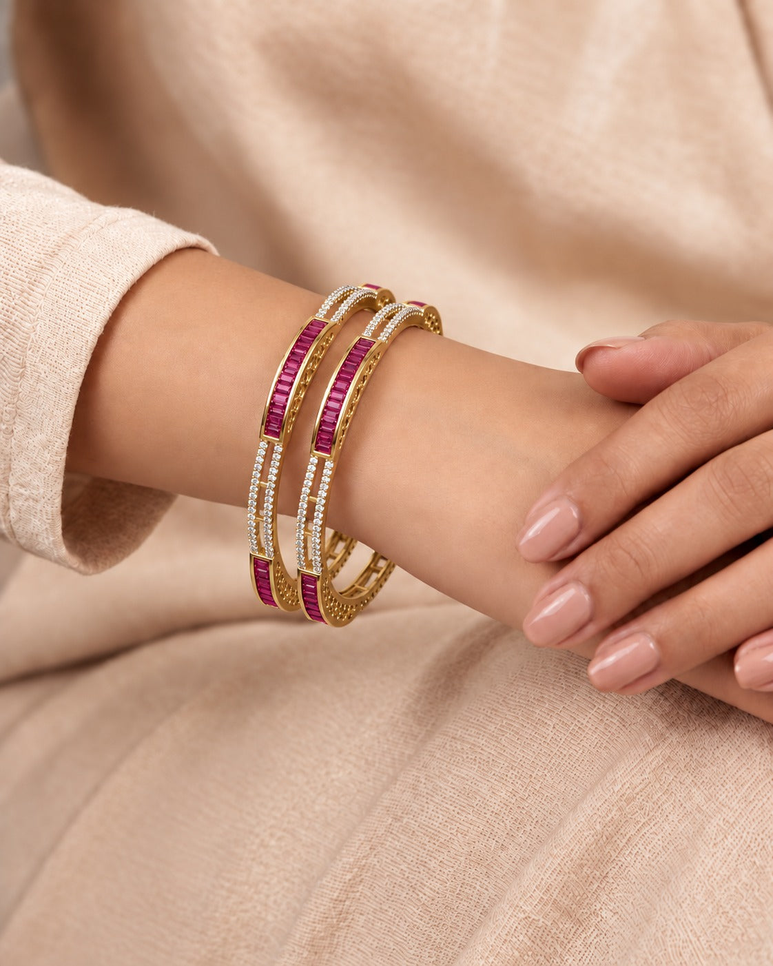 Averina Baguette Wave Bangle Set