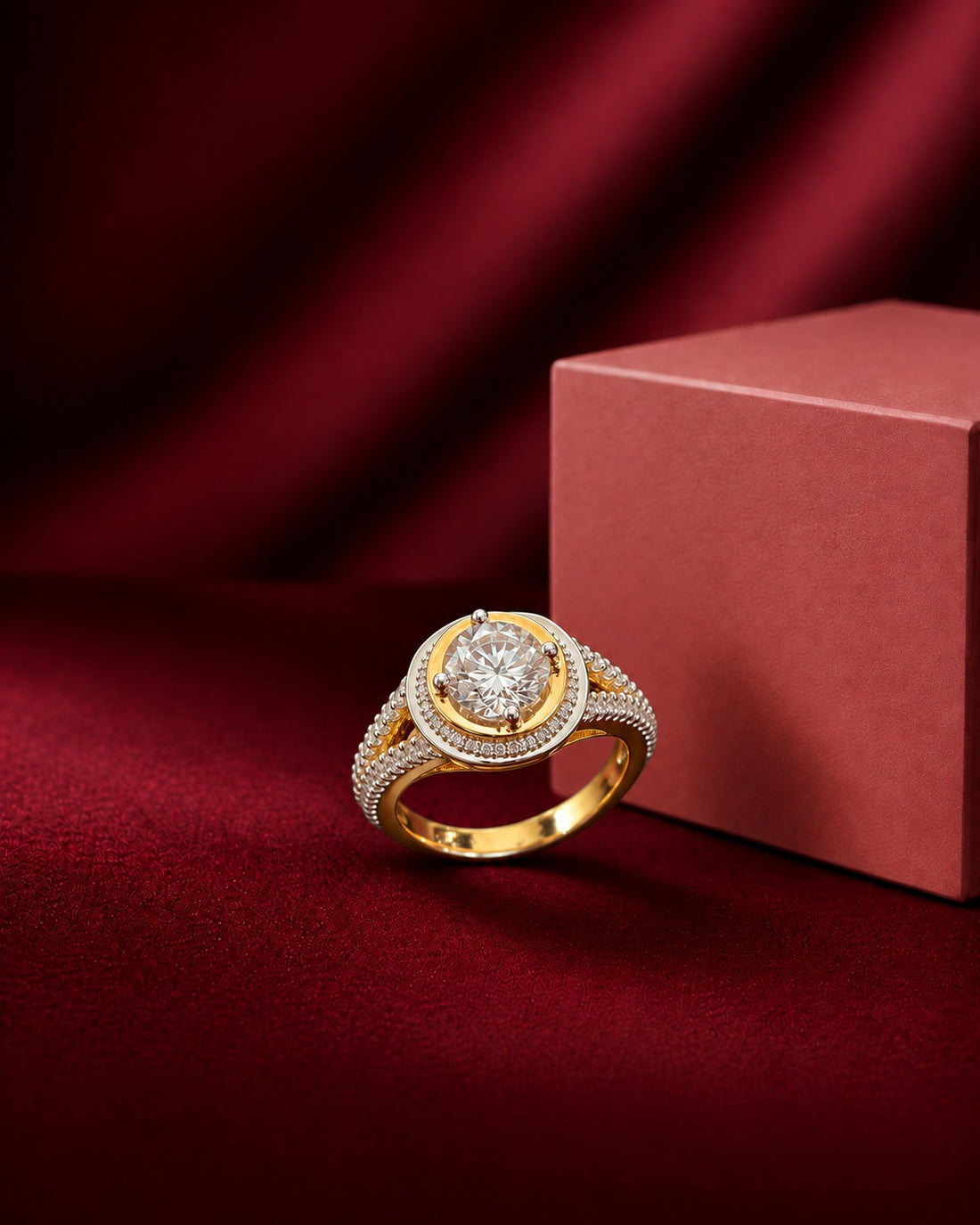Aarisha Radiant Solitaire Halo Ring