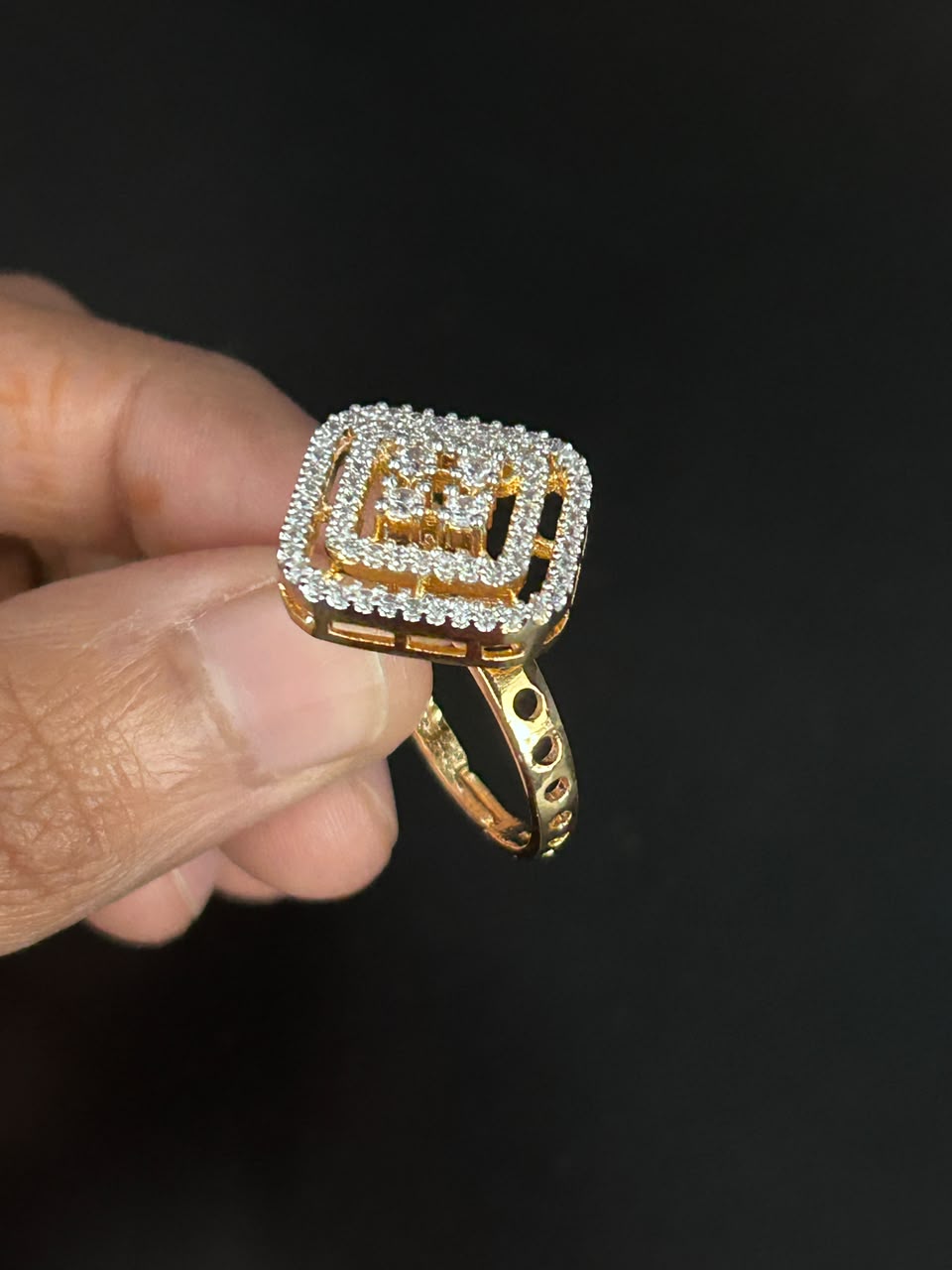 Rivana Geometric Halo Adjustable Ring