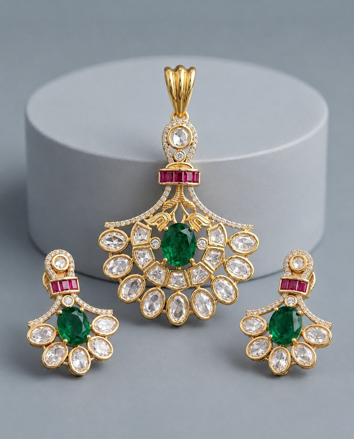 Ishani Emerald Moissanite Chandbali Pendant Set – 18K Gold Plated