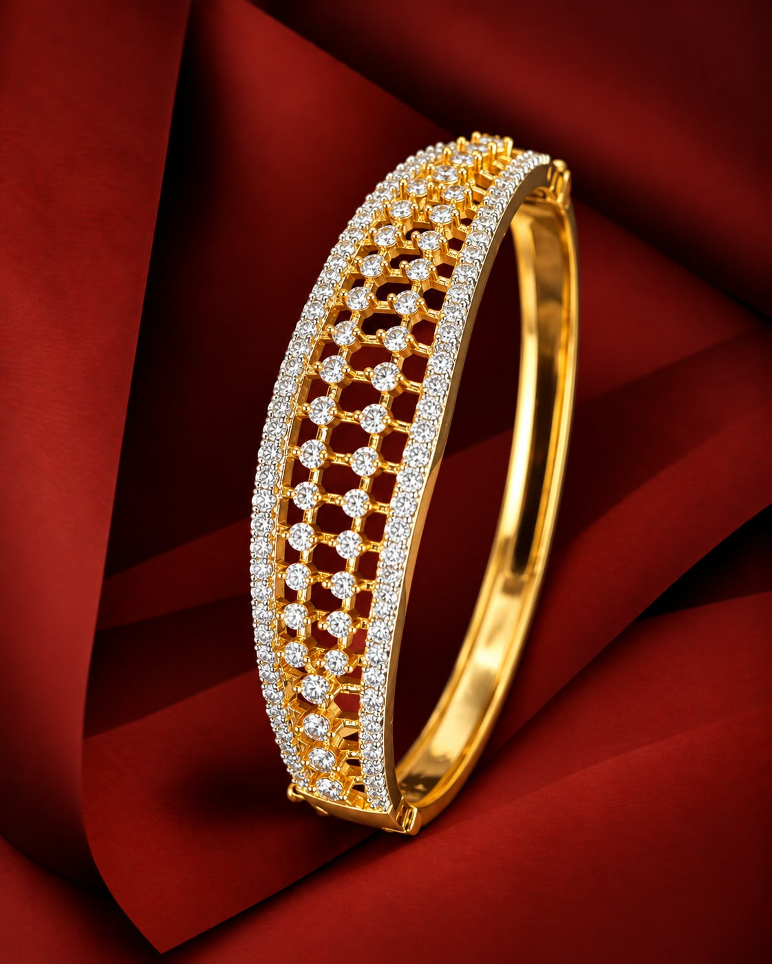 Aurelia Oval Openable Diamond-Look Bracelet – Gold & Silver | Fits 2.4 & 2.6