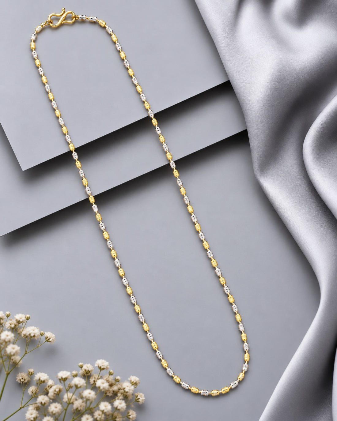 Aurelia Dual-Tone Rice Bead Chain – 18 Inch