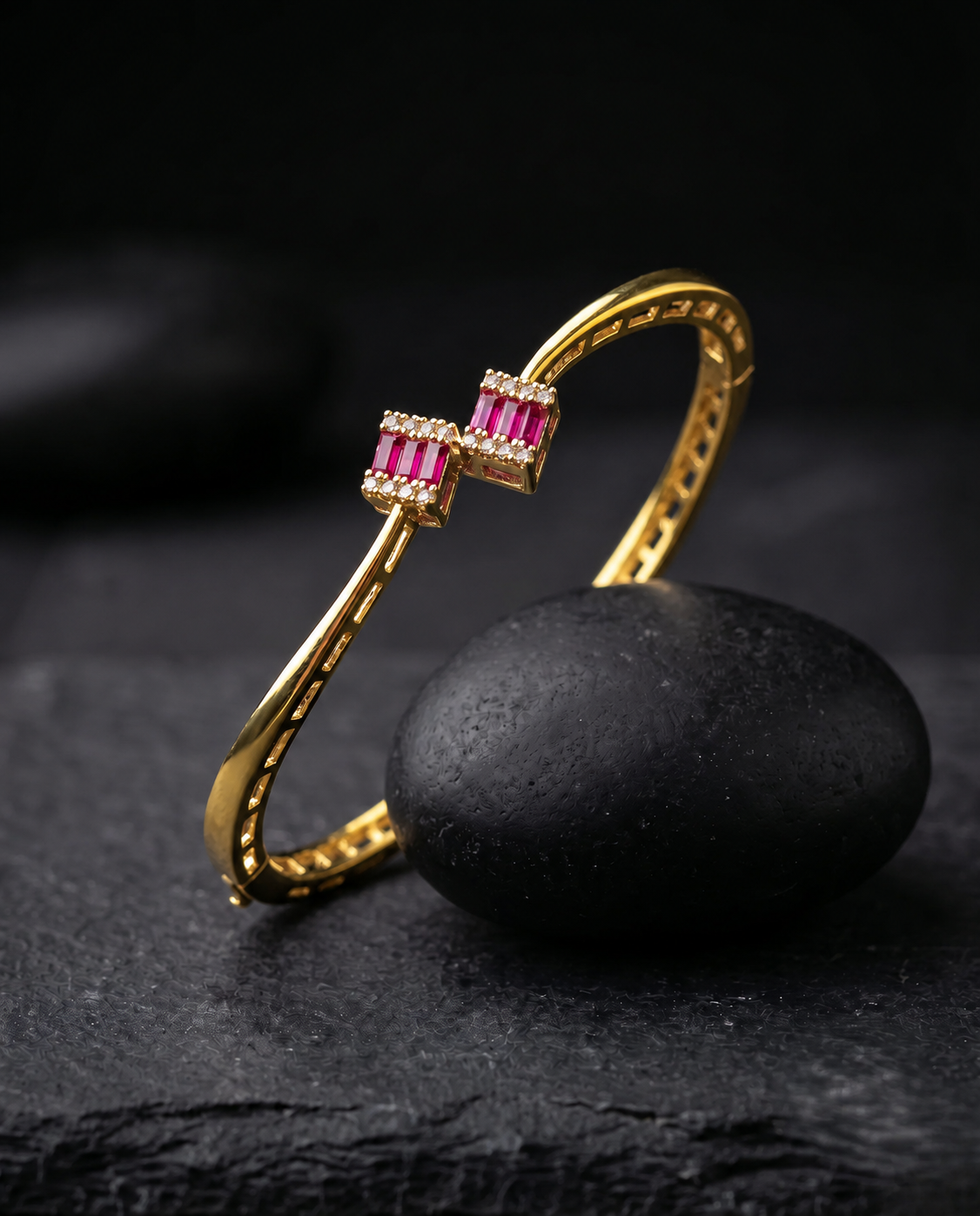 Vaidehi Royale Baguette AD Openable Bracelet