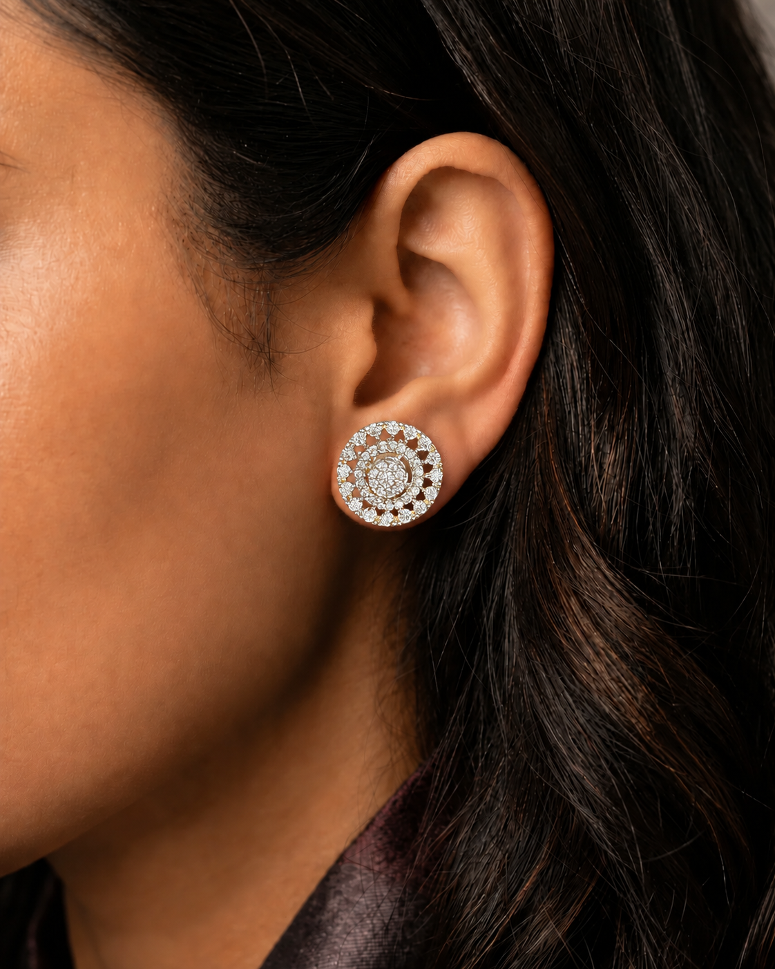 Veyra Gulnaar Screw Stud Earrings