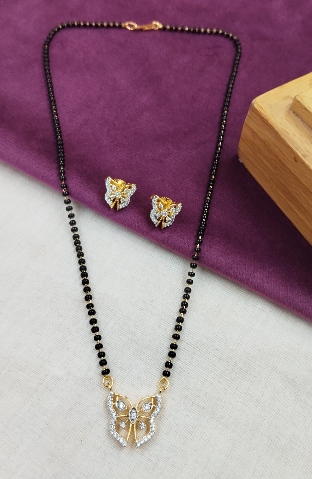 Titli Diamond-Look Mangalsutra Set – 18 Inch