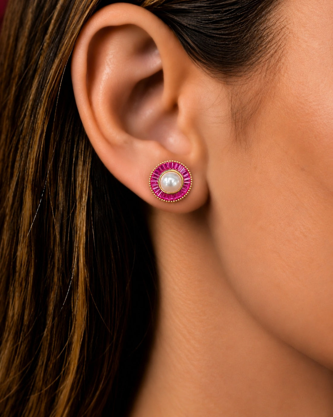 Solid Pearl Halo Baguette Stud Earrings