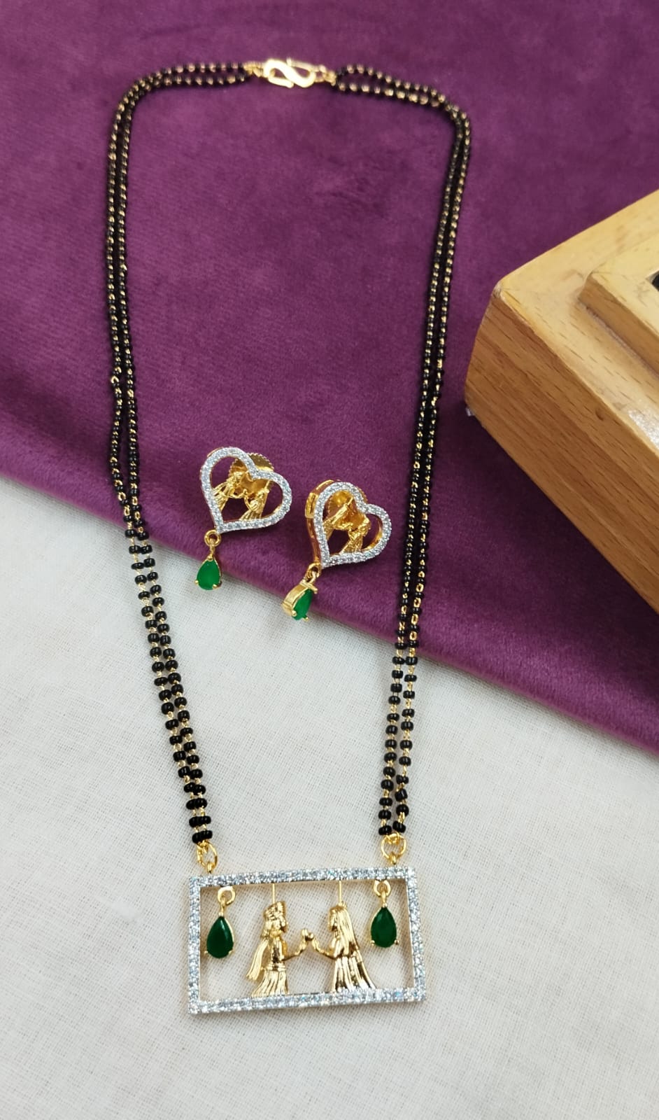 Premika Couple Motif Mangalsutra Set – 18 Inch