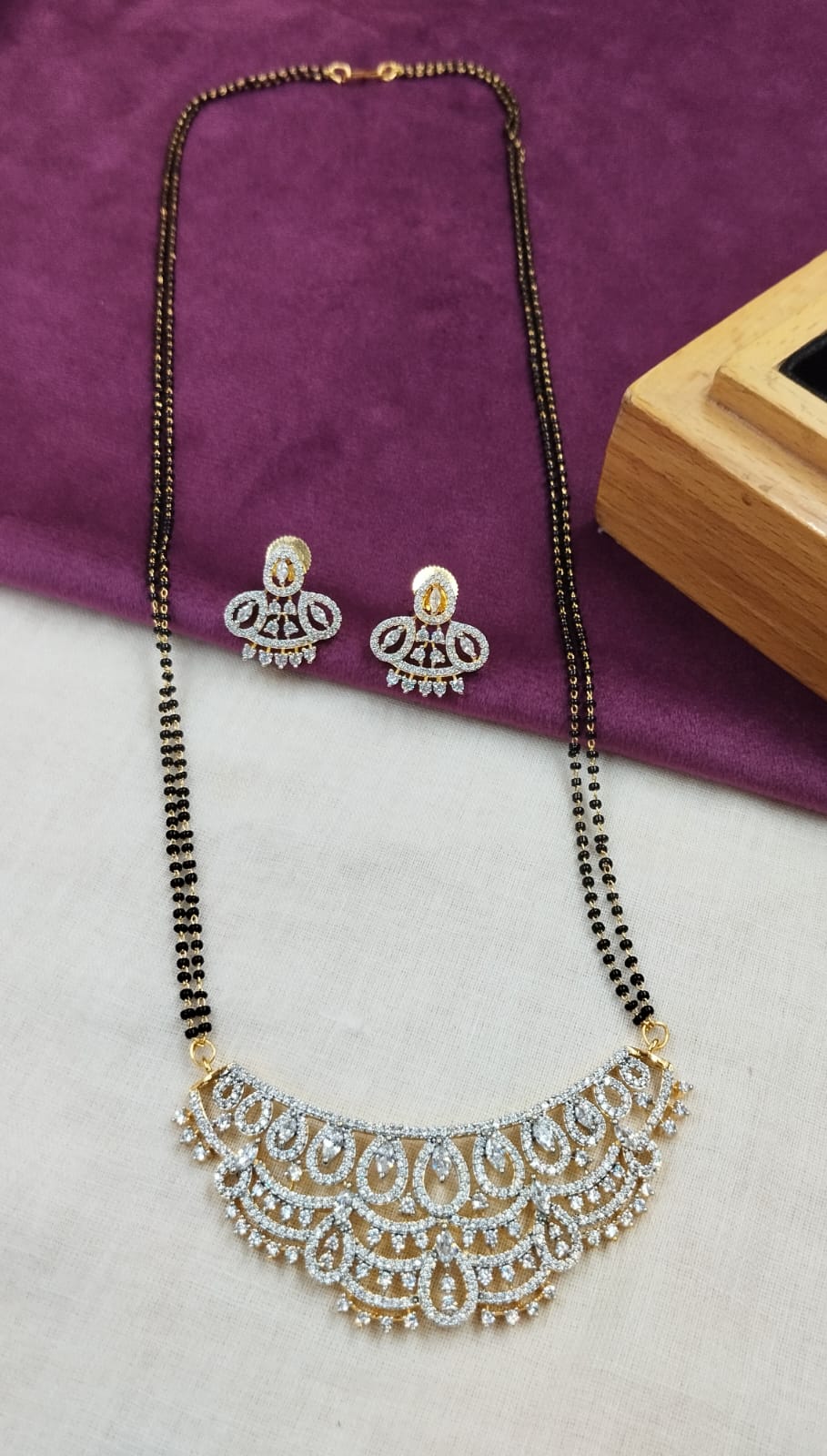 Aaranya Royal Crescent Diamond-Look Mangalsutra Set – 24 Inch