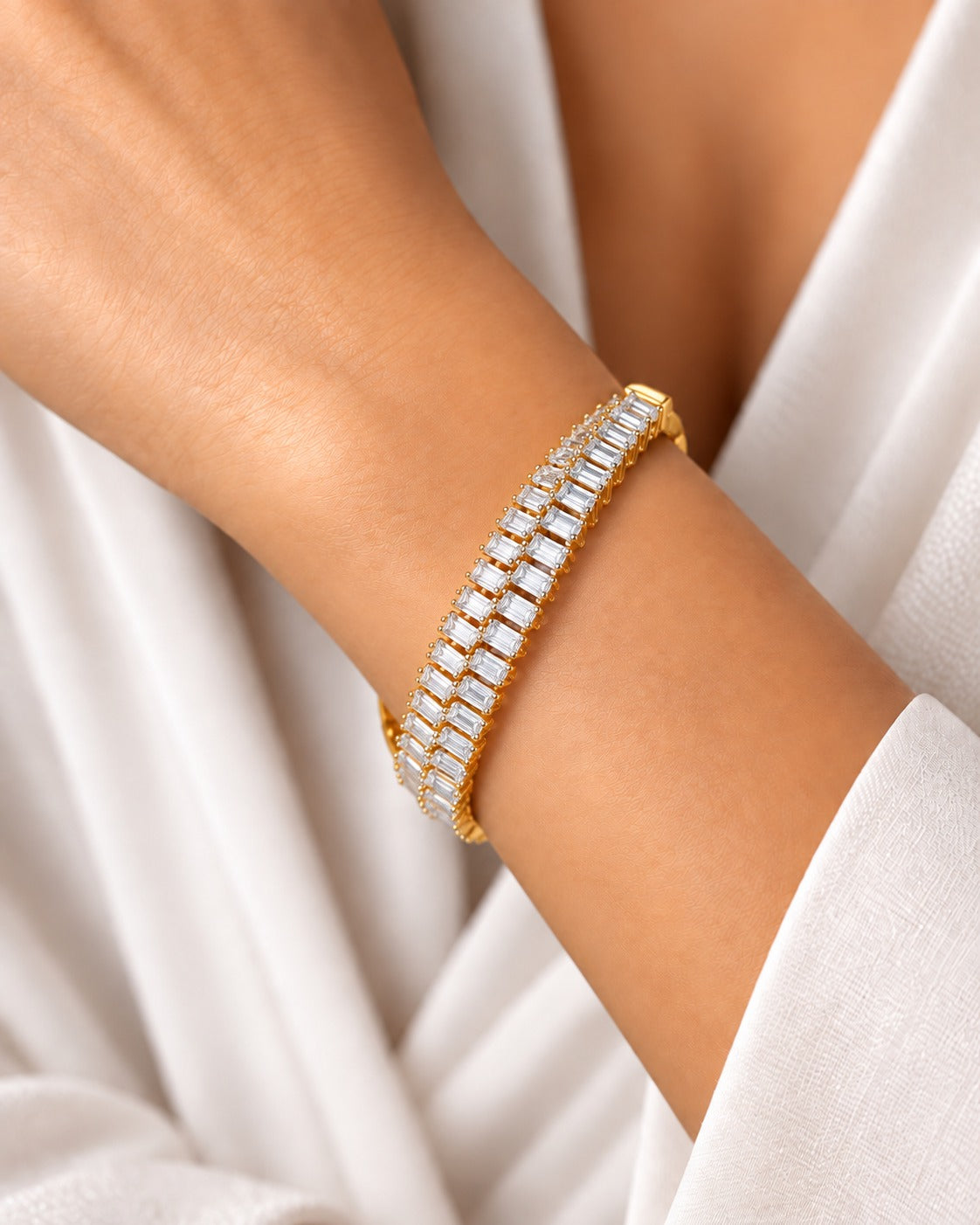 Eloria Oval Openable Baguette Diamond-Look Bracelet – Fits 2.4 & 2.6