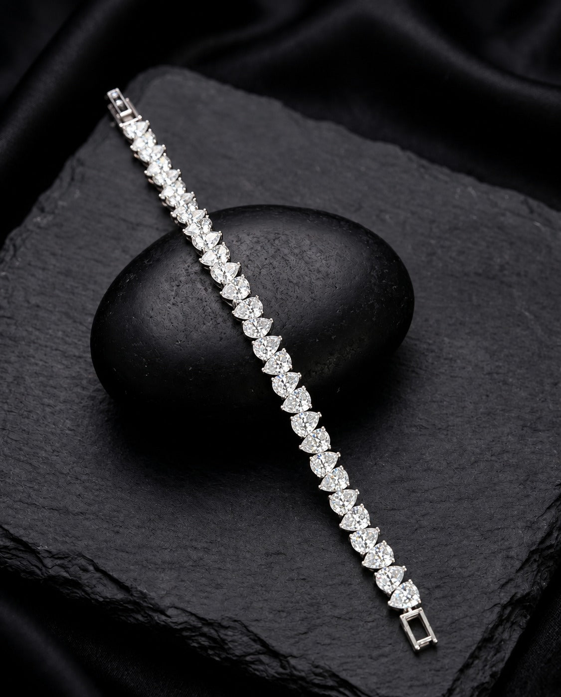 Zivara Teardrop Luxe Tennis Bracelet