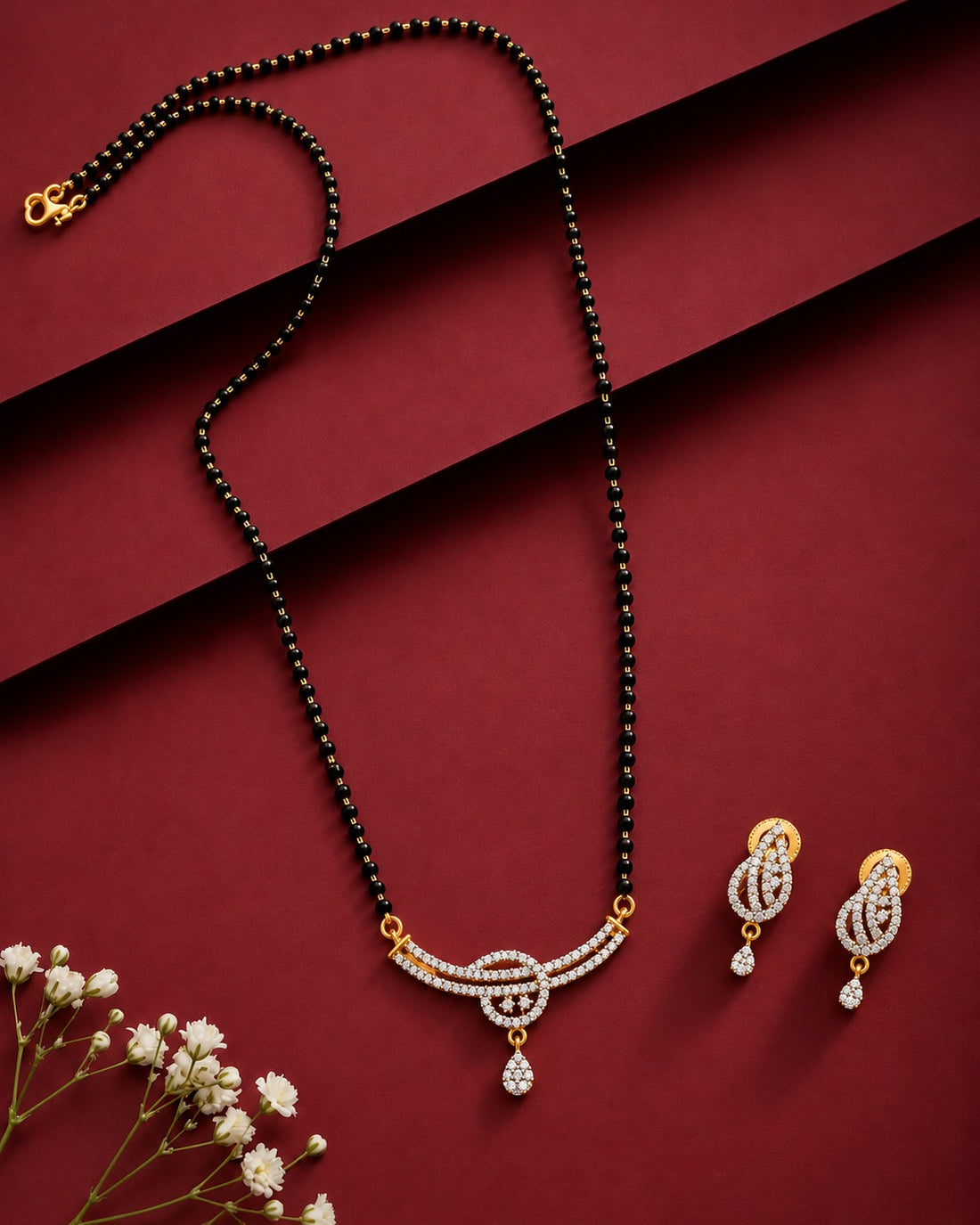Aarvika Diamond-Look Black Bead Mangalsutra Set – 18 Inch