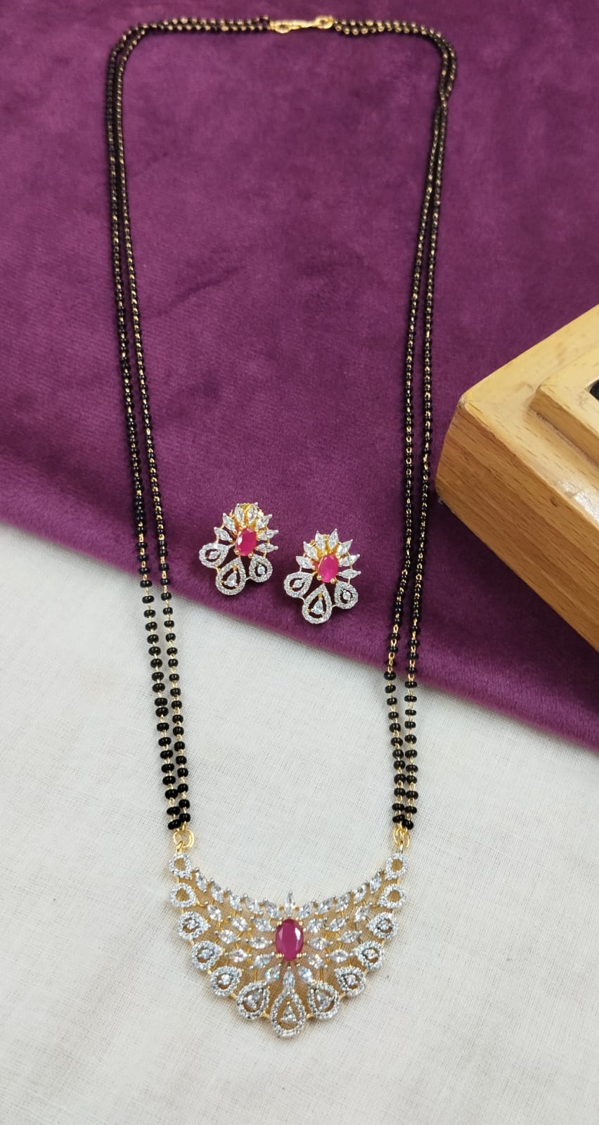 Shanaya Peacock Fan Mangalsutra Set – 24 Inch