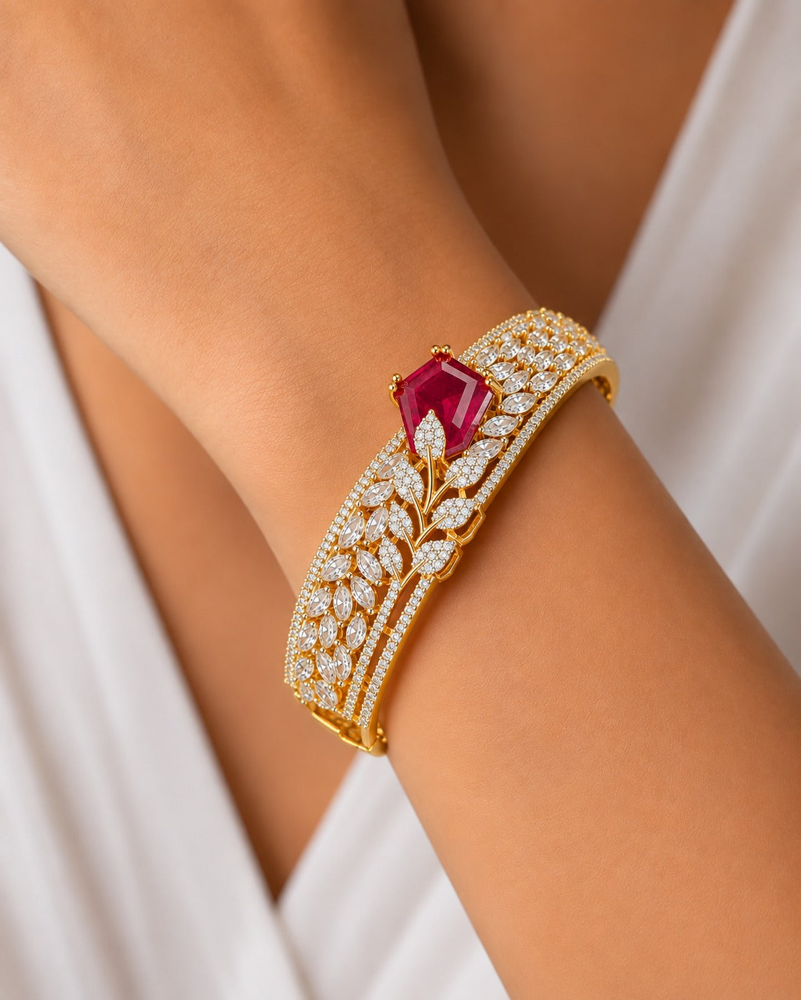 Seraphina Oval Openable Statement Bracelet – Blue, Green & Ruby | Fits 2.4 & 2.6