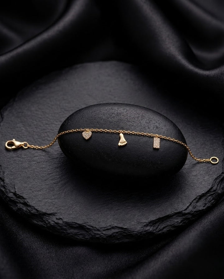 Elvaya Gold-Tone Minimal Charm Chain Bracelet